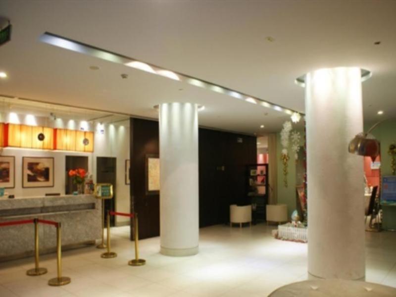 فندق جينجيانج إن بكين جيوكسيانكياو المظهر الخارجي الصورة